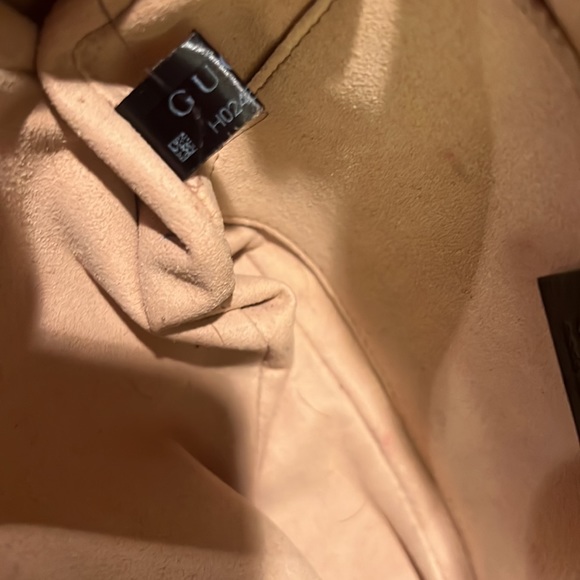 GG MARMONT SMALL SHOULDER BAG - Picture 2 of 5